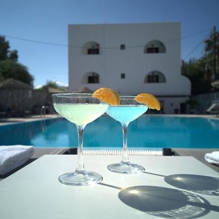 Hotel Marybill Perissa  Buitenkant foto