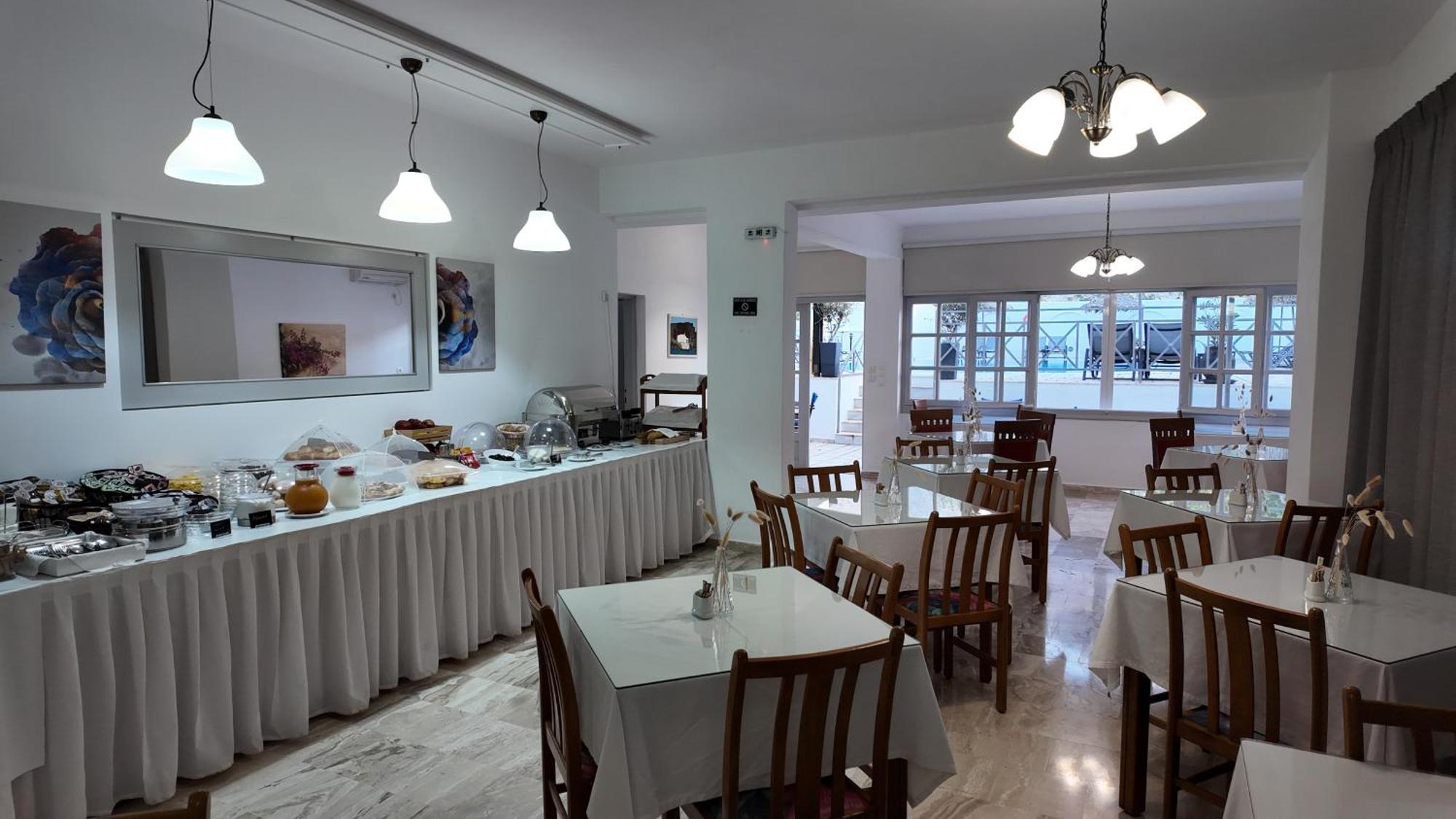 Hotel Marybill Perissa  Buitenkant foto